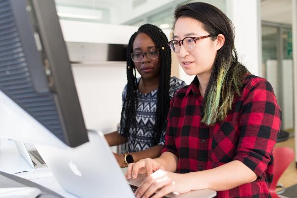 Teaching Social Media Intern