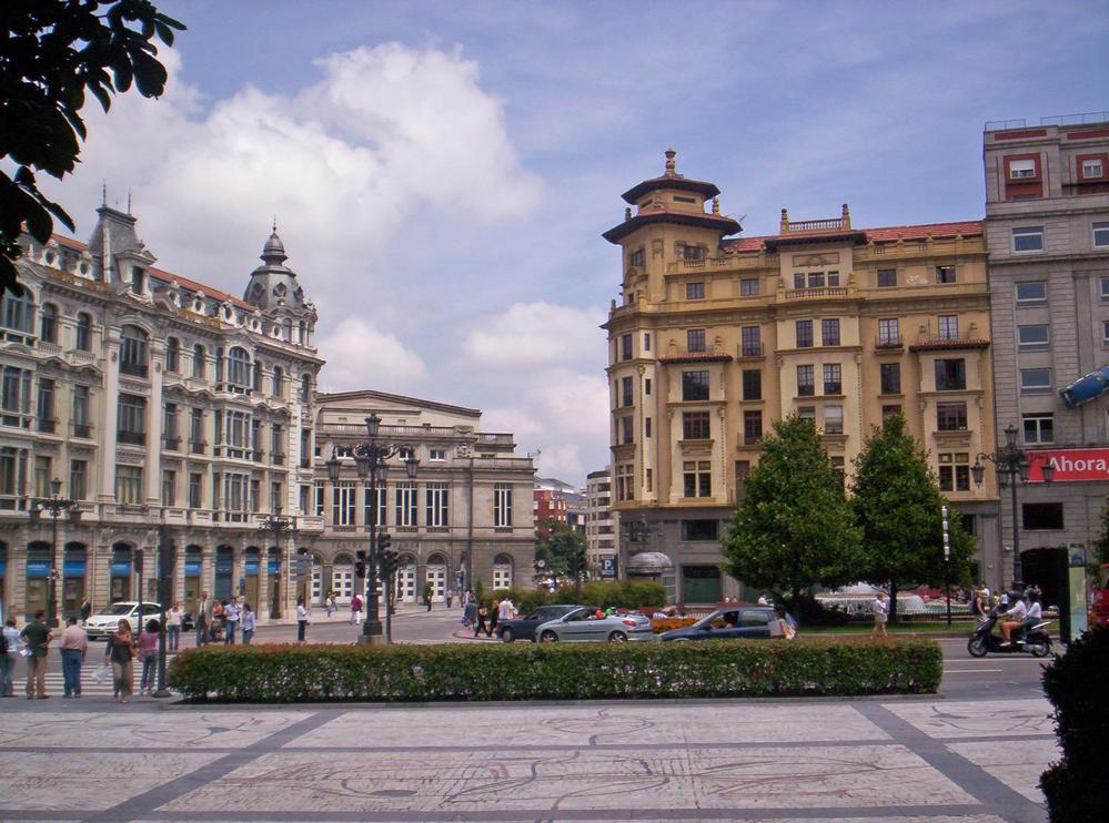 Oviedo building